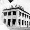 Workers construct the Syndicate Block in Owensmouth at the corner of Sherman Way and Alabama Ave. in 1912. Courtesy of the Calabasas Historical Society and the San Fernando Valley History Digital Library, California State University, Northridge.